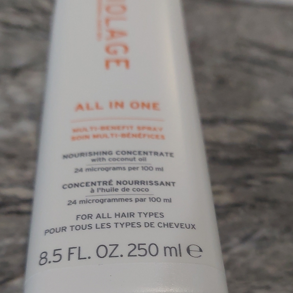 Biolage All In One Multi-Benefit Hairspray - White - Picture 4 of 8
